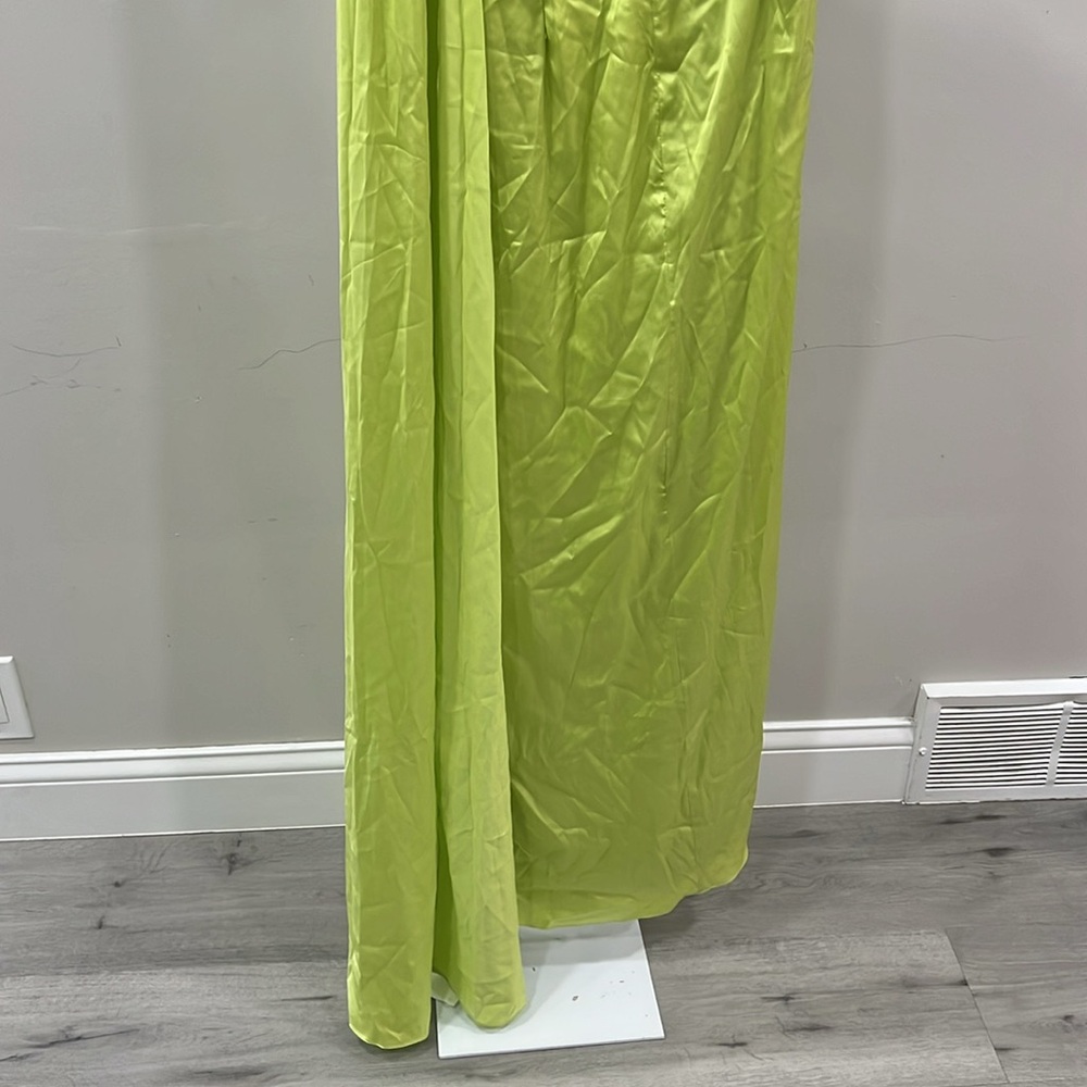 YAURA Eden Dress in Lime - Picture 7 of 14